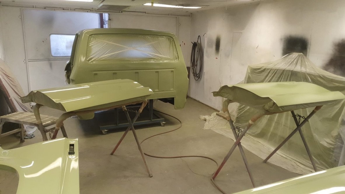 1974 FORD F100 4 SP AUTOMATIC UTILITY