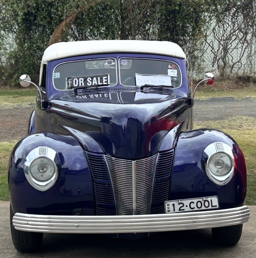 1940 FORD DELUXE AUTOMATIC 2D CONVERTIBLE