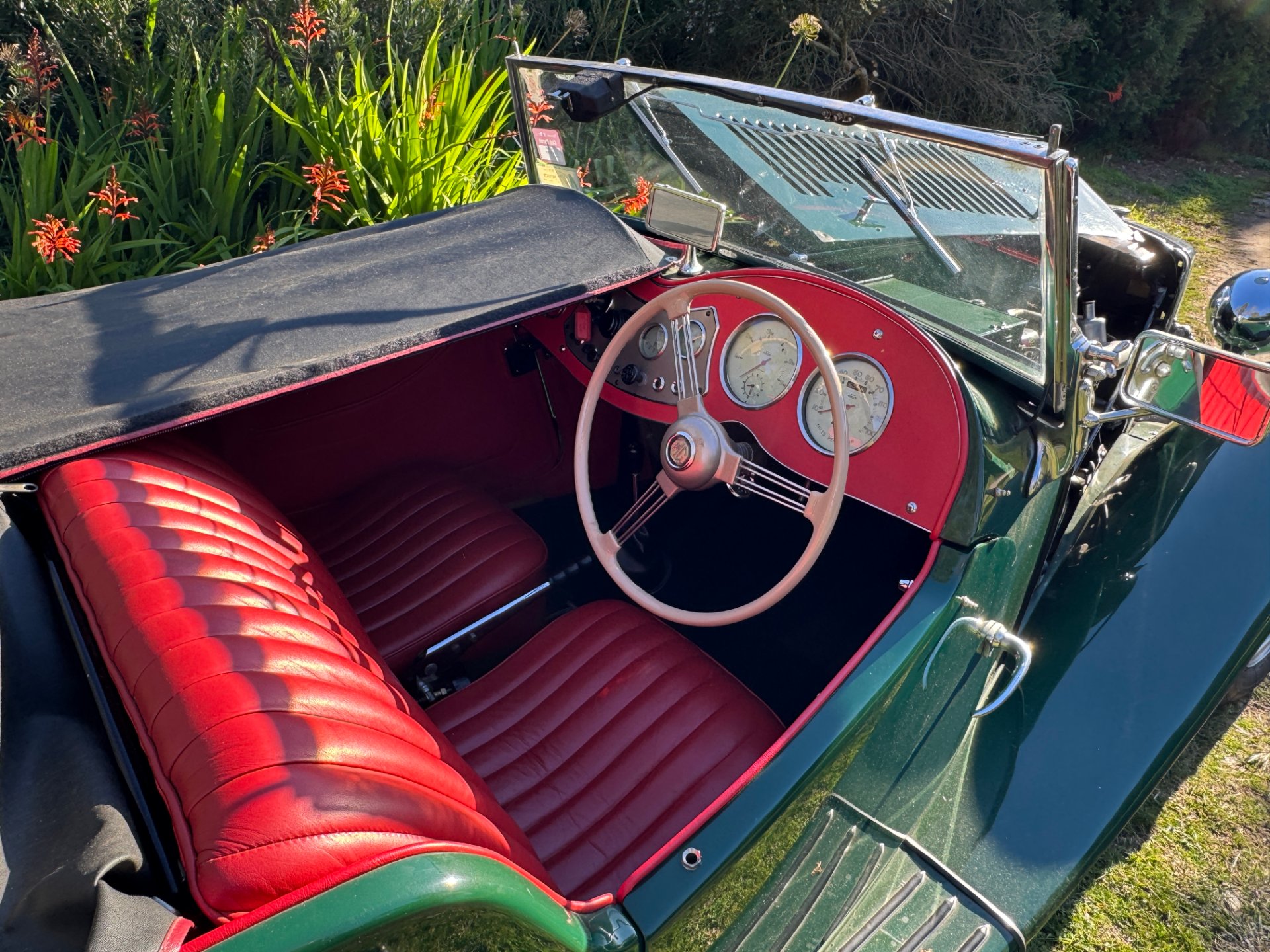 1950 MG TD ROADSTER 