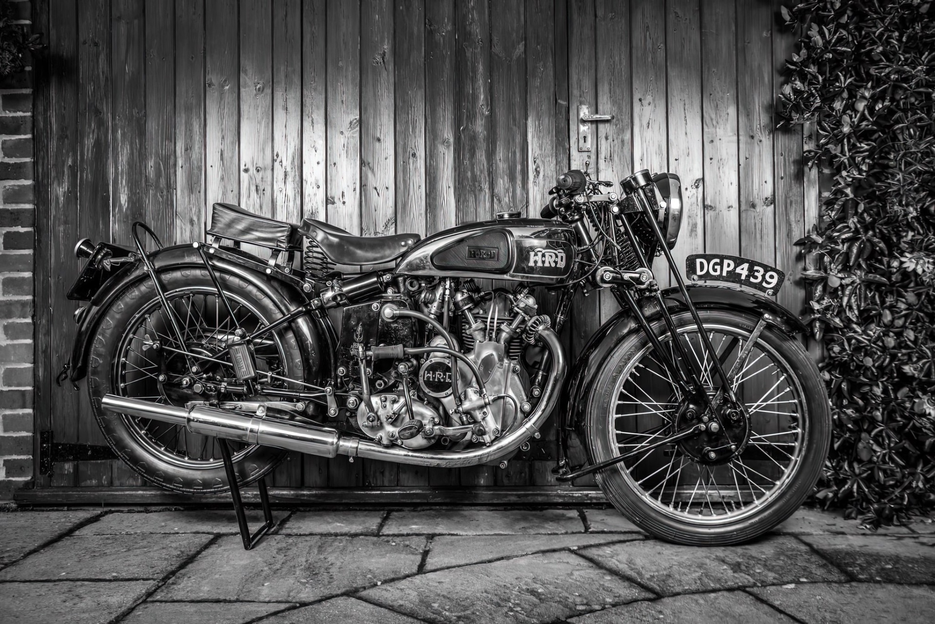 1936 VINCENT HRD COMET SERIES A 500CC ROAD