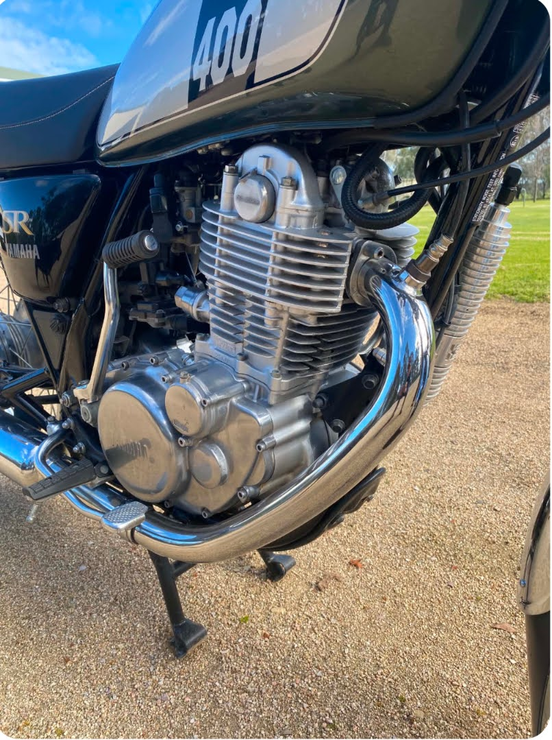 2017 YAMAHA SR400 ROAD 