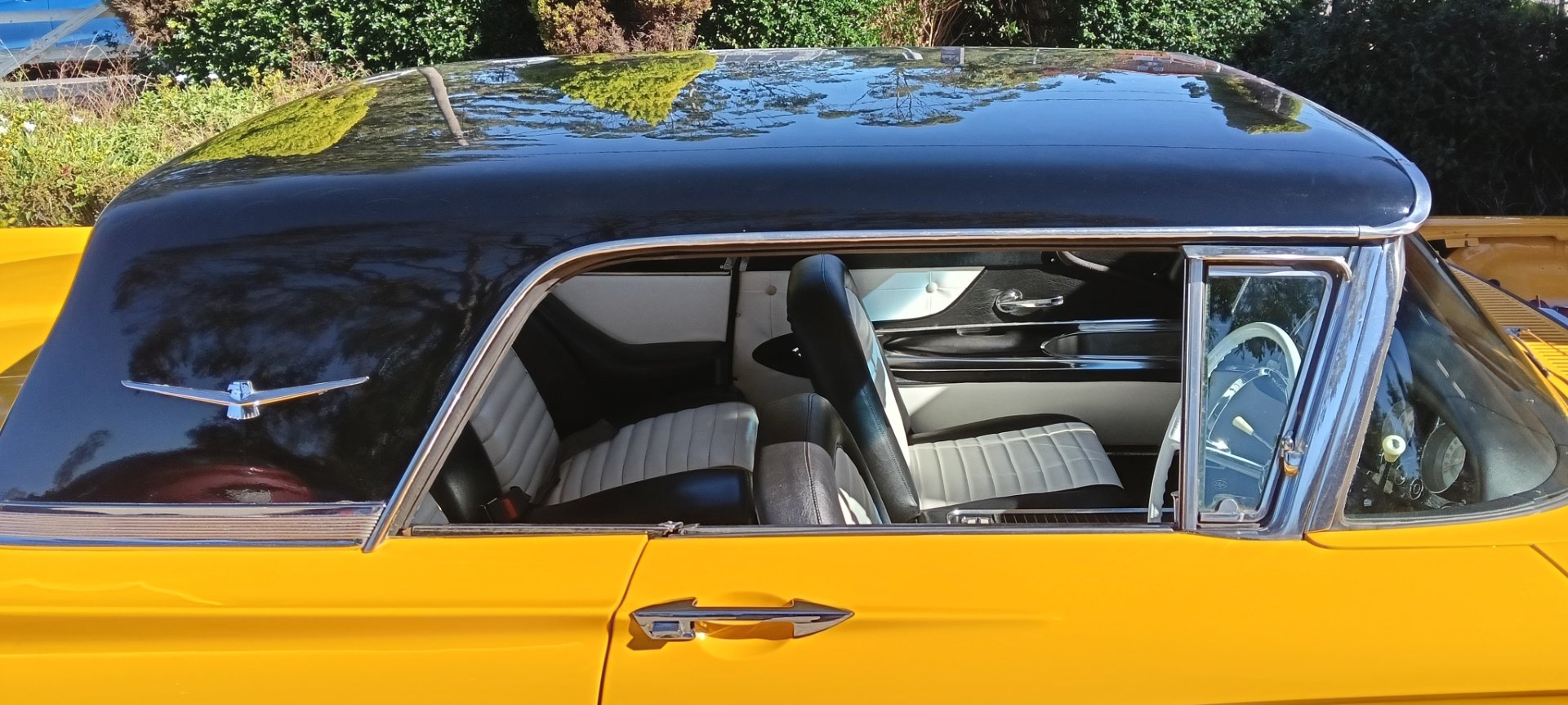 1960 FORD THUNDERBIRD AUTOMATIC 2D HARDTOP