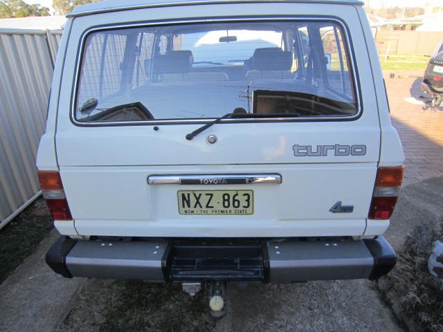 1986 TOYOTA LANDCRUISER HJ61RG SAHARA (4x4) 4 SP AUTOMATIC 4x4 4D WAGON (532266)