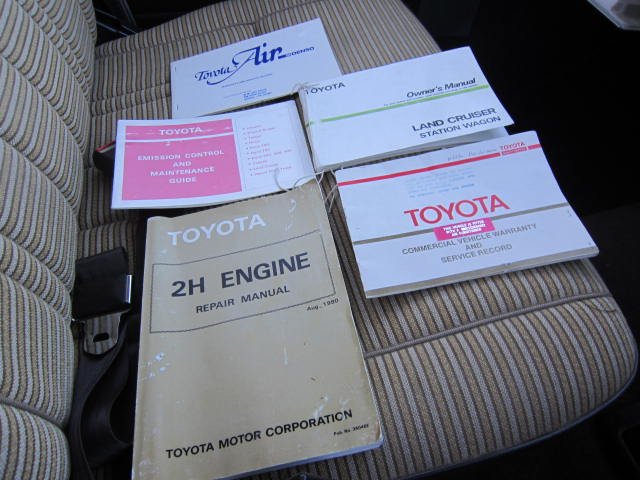 1986 TOYOTA LANDCRUISER HJ61RG SAHARA (4x4) 4 SP AUTOMATIC 4x4 4D WAGON (532266)