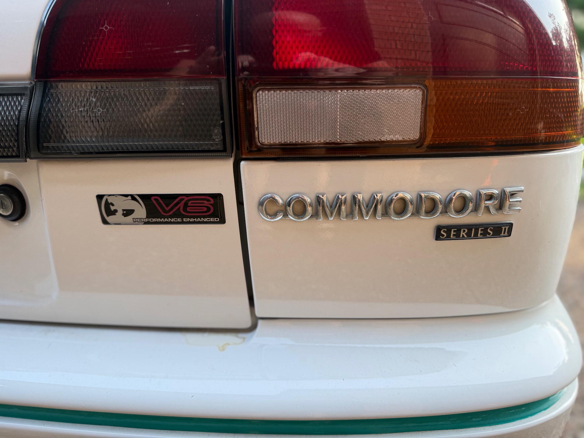 1997 HOLDEN COMMODORE VSII EXECUTIVE 4 SP AUTOMATIC 4D SEDAN