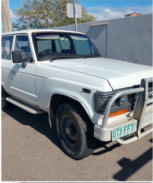 1988 TOYOTA LANDCRUISER (4x4) 5 SP MANUAL 4x4 4D WAGON