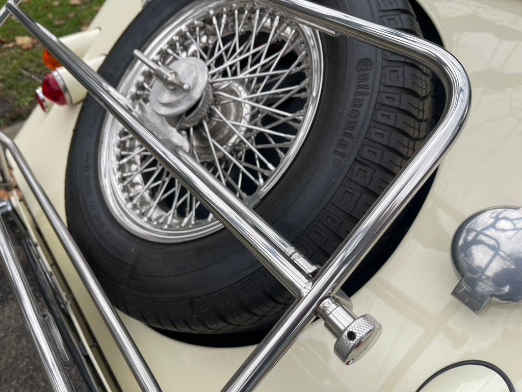 2011 MORGAN 4/4 2-SEATER