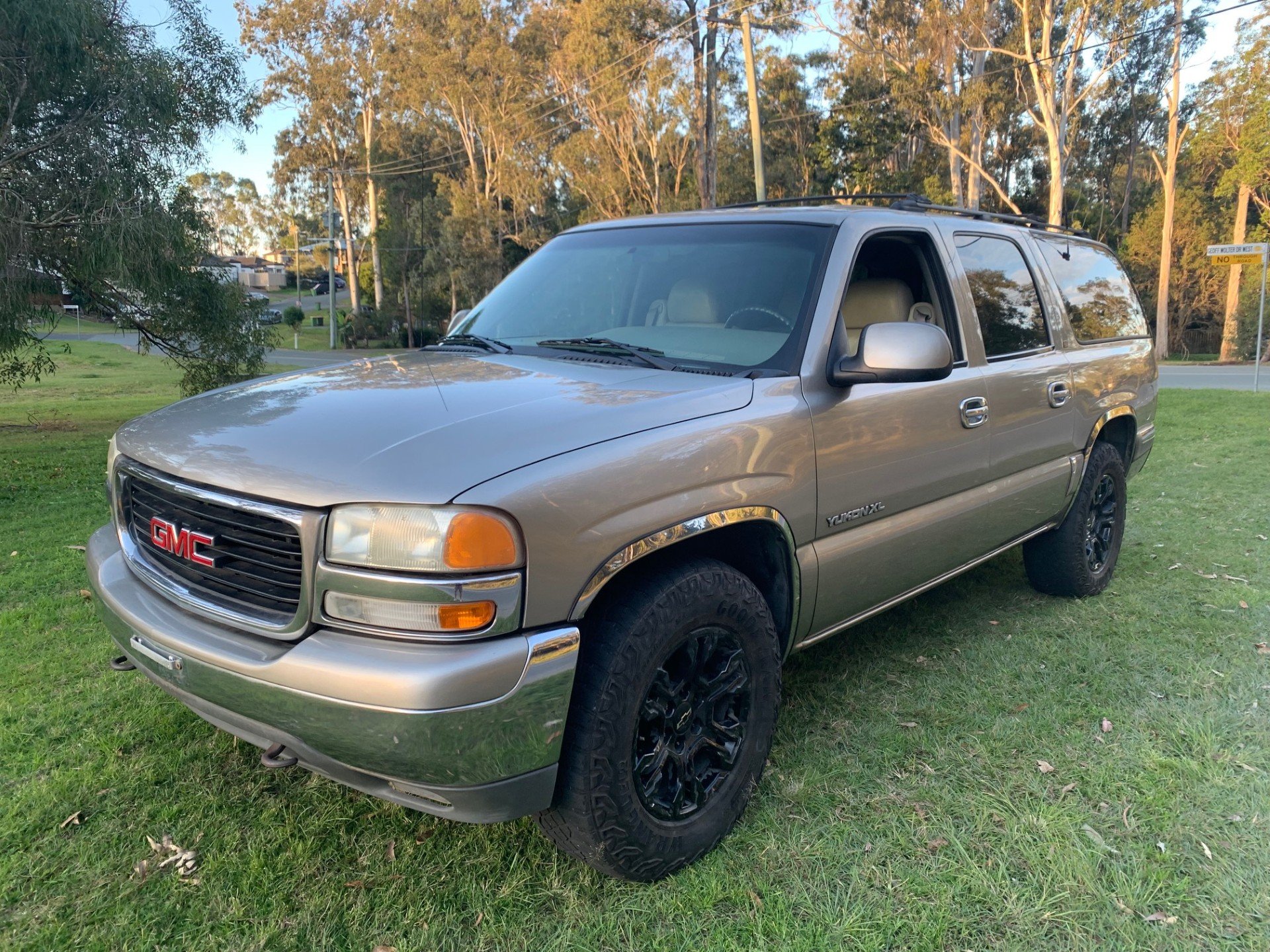 2001 GMC YUKON AUTOMATIC 4D WAGON