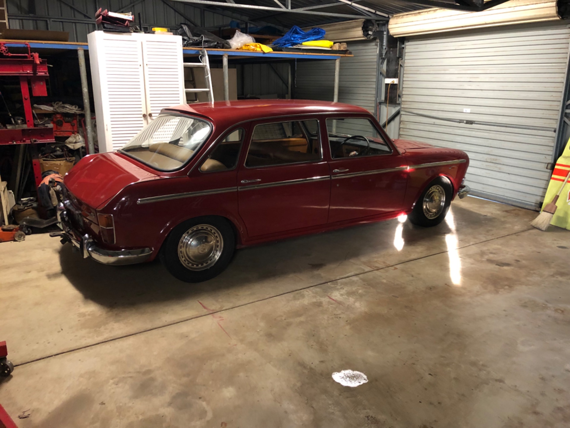 1970 WOLSELEY 18/85 MKII 4 DR SEDAN