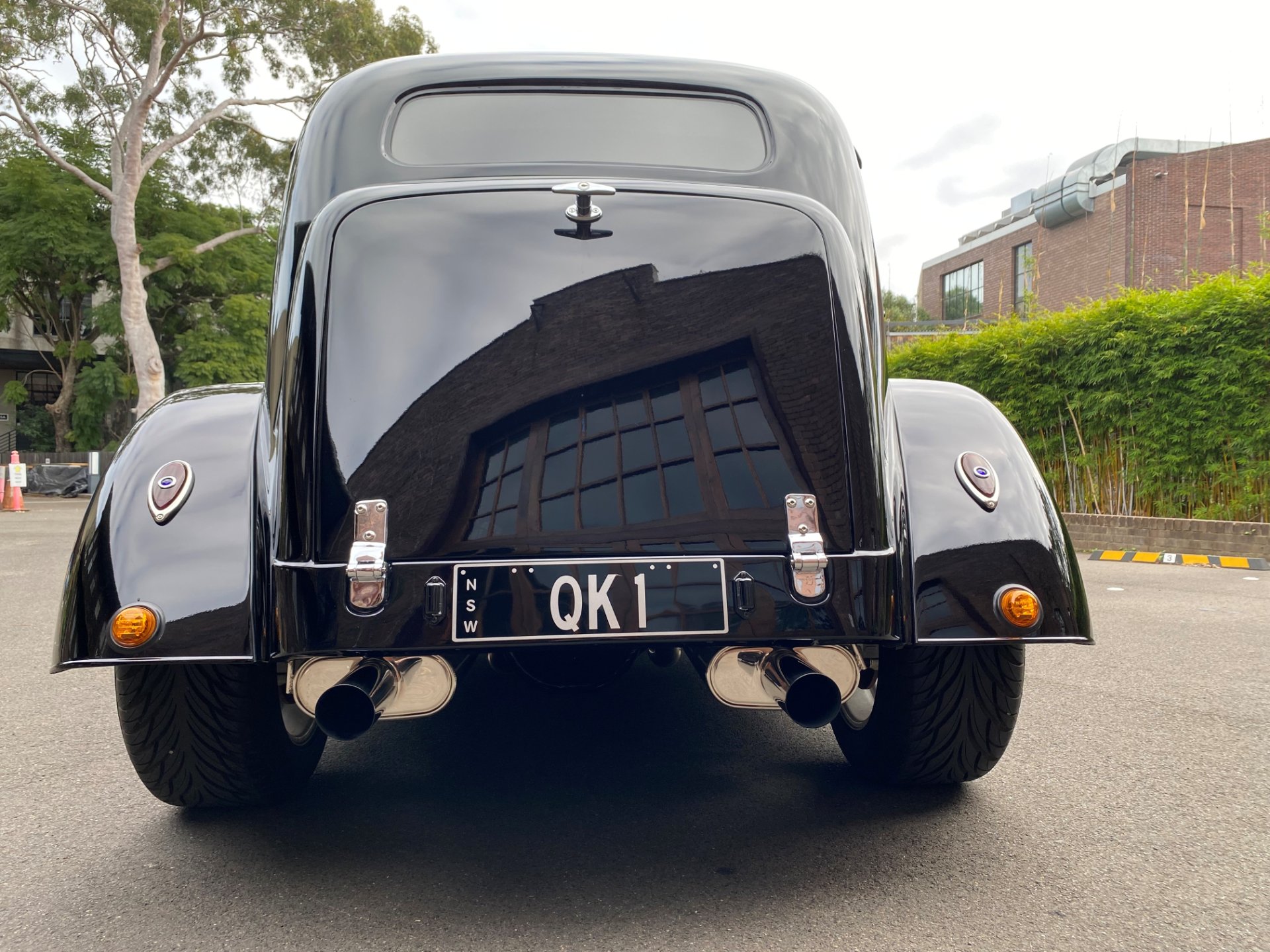 1948 FORD ANGLIA SEDAN
