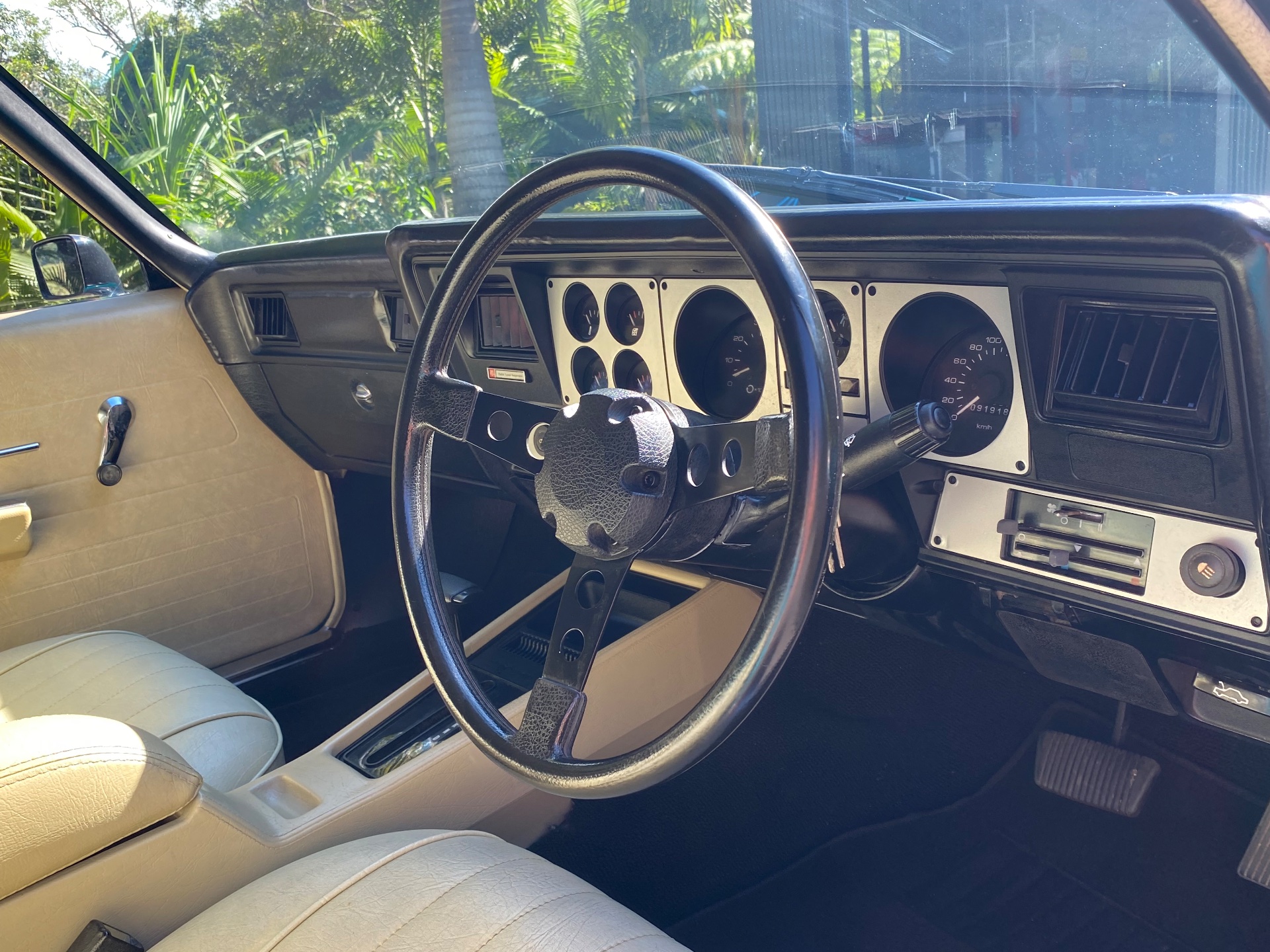 Holden Sandman Panelvan