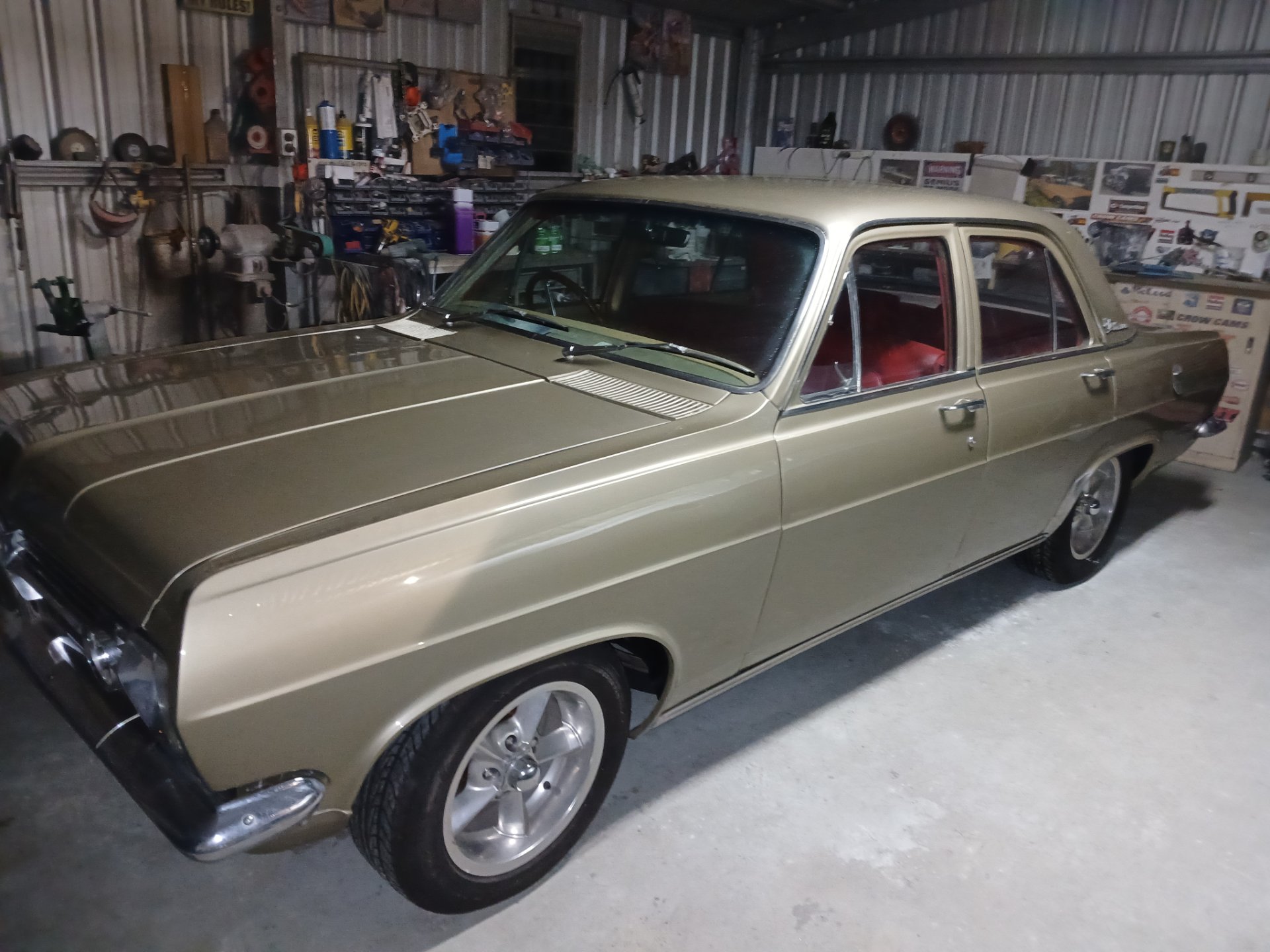 1967 HOLDEN PREMIER HR SEDAN 