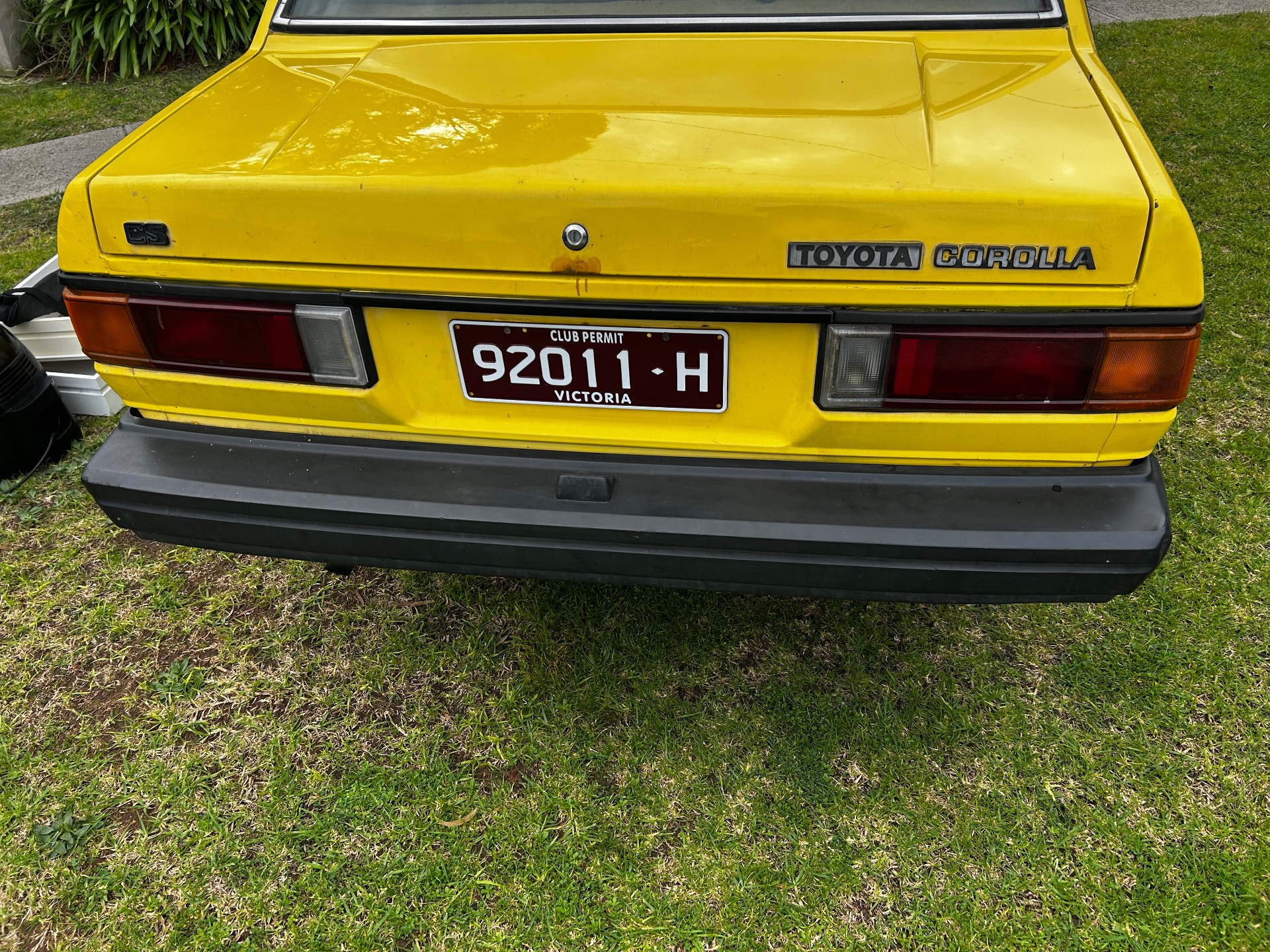 1982 TOYOTA COROLLA KE70 CS 3 SP AUTOMATIC 4D SEDAN