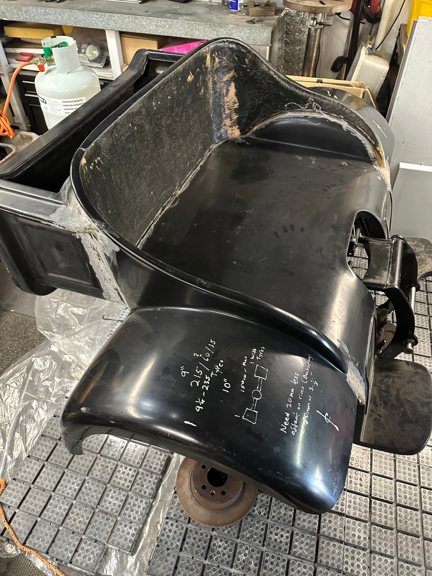 HARLEY 2 SEATER TRIKE BODY