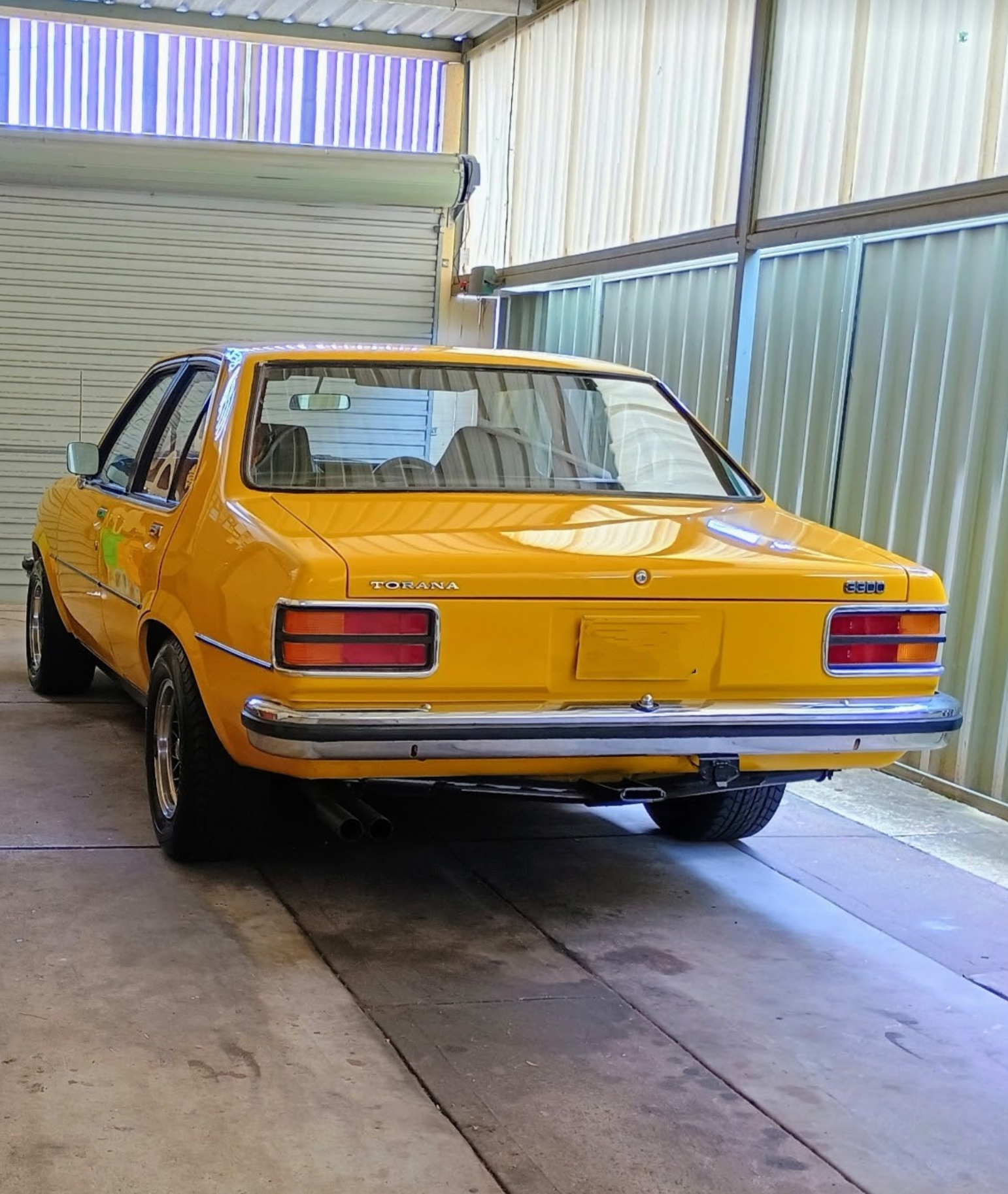 1977 HOLDEN TORANA LX SL 3 SP AUTOMATIC 4D SEDAN