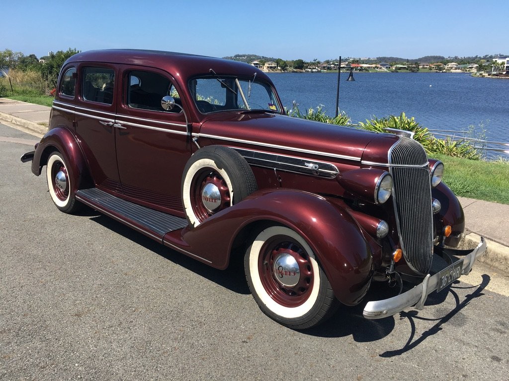 1936 CHRYSLER AIRSTREAM DELUXE STRAIGHT EIGHT