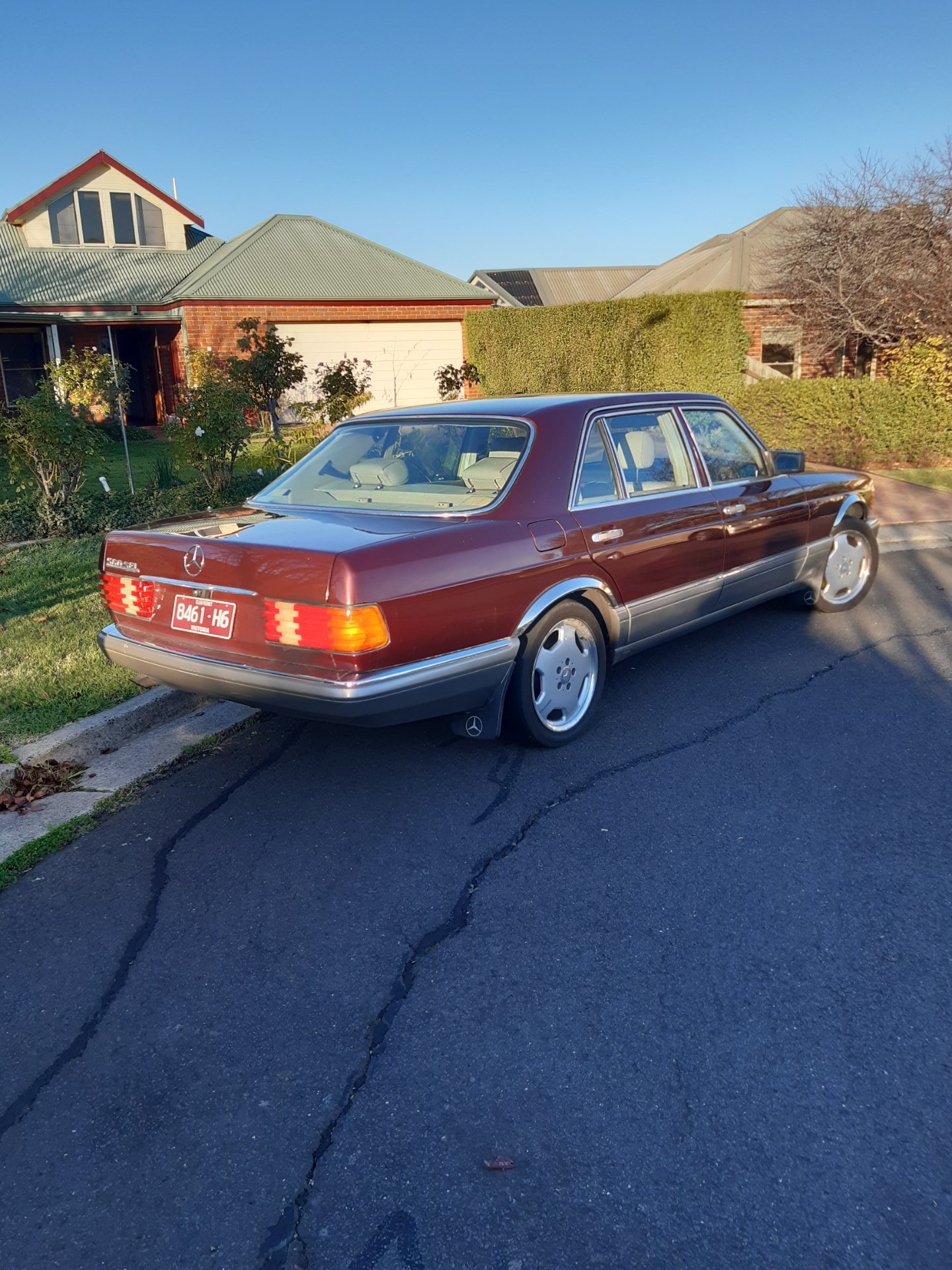 1987 MERCEDES-BENZ 560 SEL 4 SP AUTOMATIC 4D SEDAN