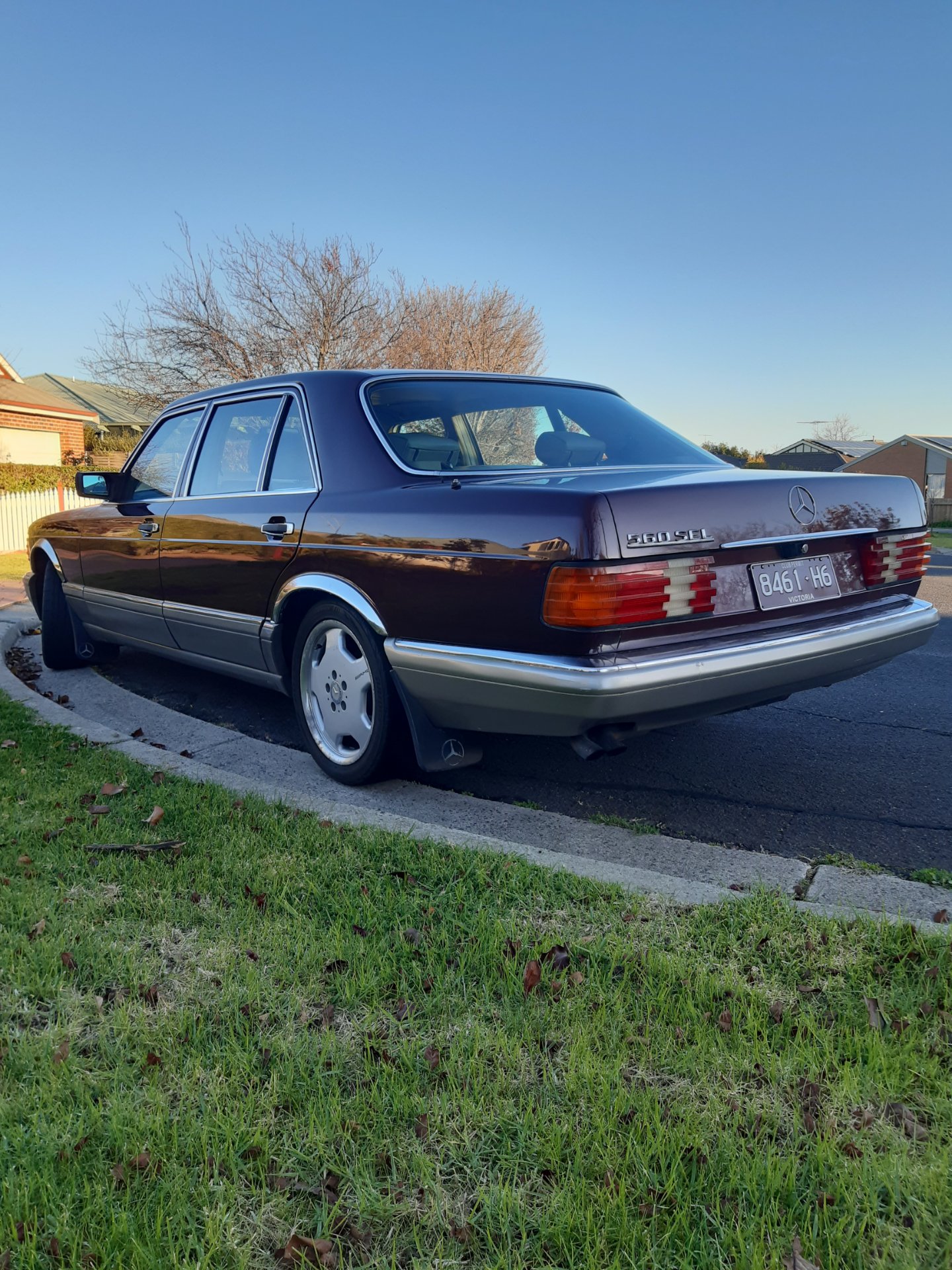 1987 MERCEDES-BENZ 560 SEL 4 SP AUTOMATIC 4D SEDAN