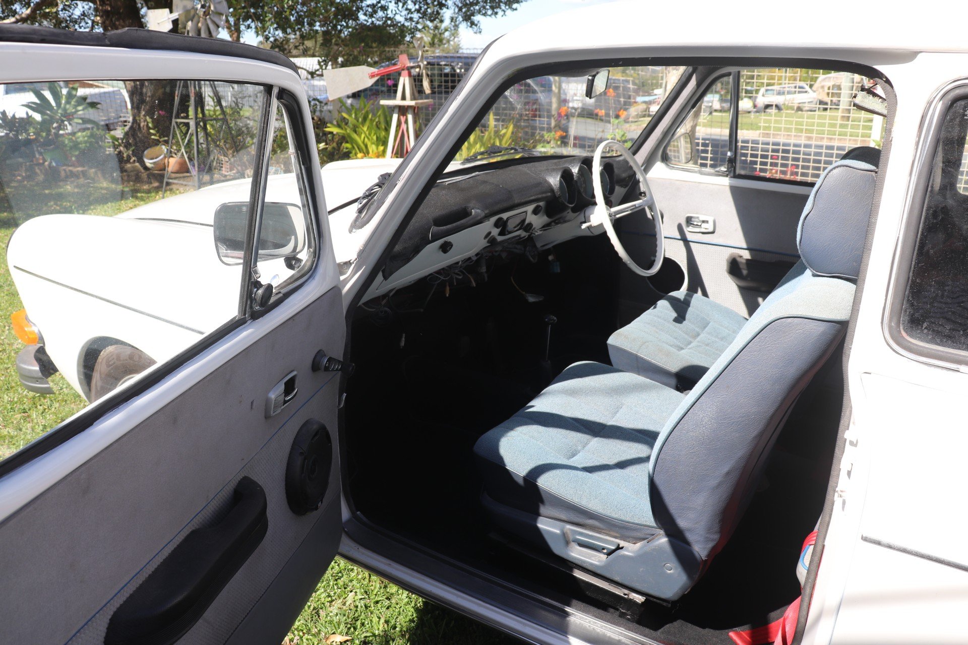 1970 VOLKSWAGEN 1600 TL FASTBACK 4 SP MANUAL 2D SEDAN