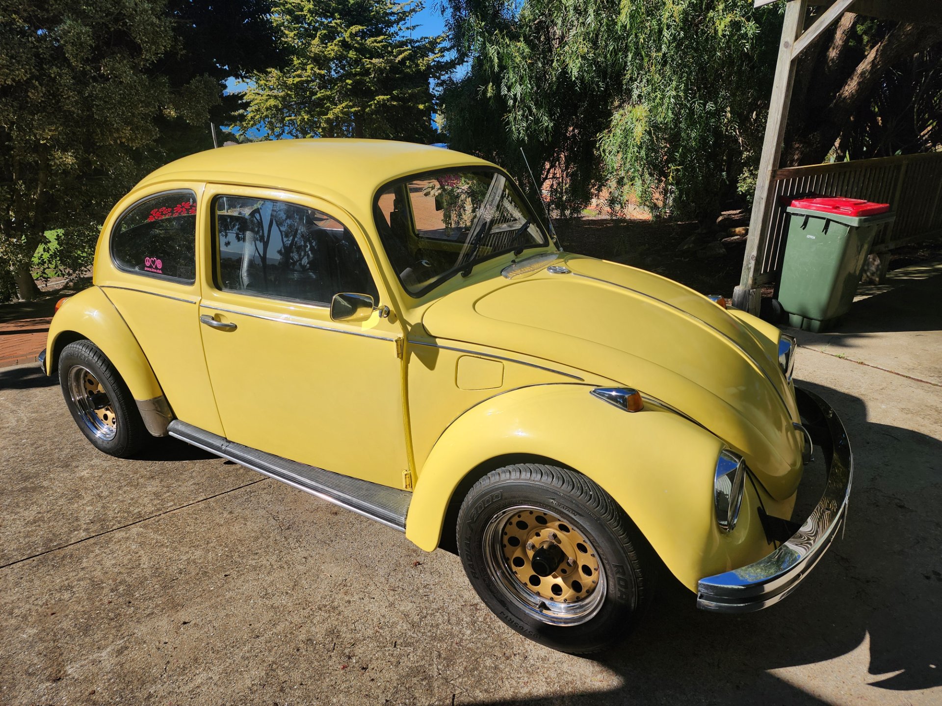 1969 VOLKSWAGEN BEETLE MANUAL 2D SEDAN