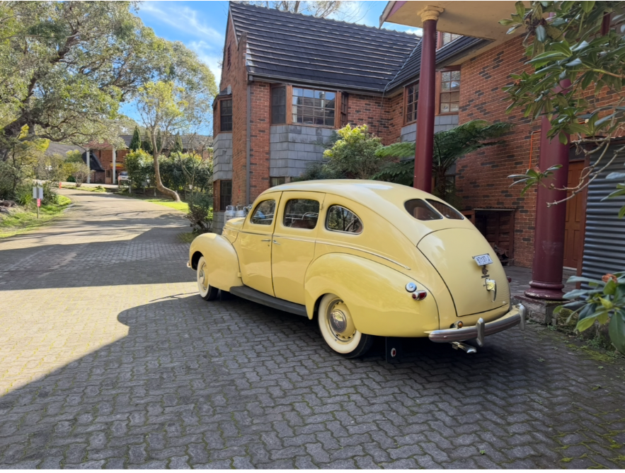 1939 FORD MERCURY SEDAN