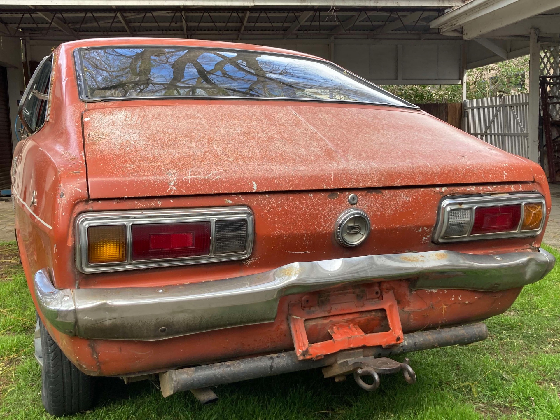 1973 DATSUN 1200 DELUXE 4 SP MANUAL 2D COUPE 