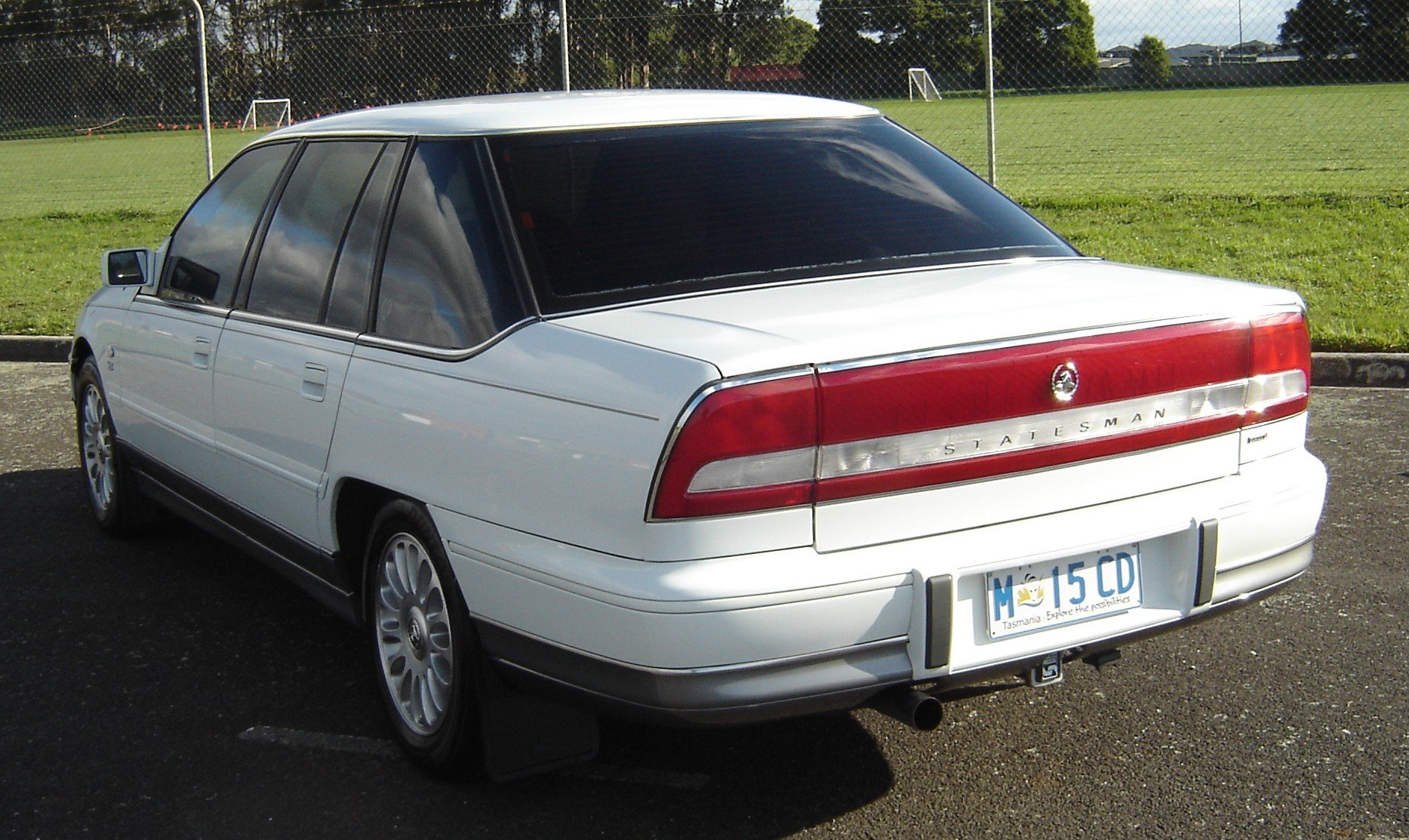 1997 HOLDEN STATESMAN VSII V6 4 SP AUTOMATIC 4D SEDAN