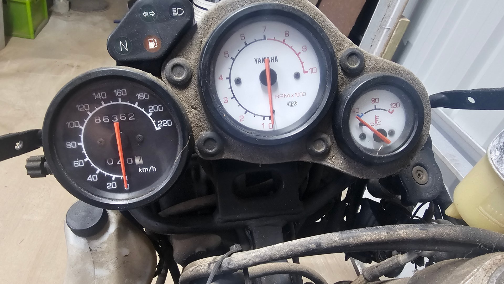 1997 YAMAHA SZR660 SPORTS