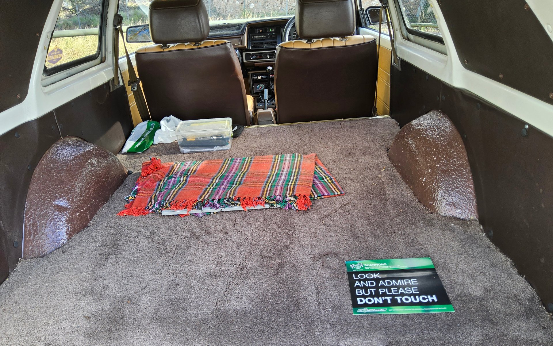 1981 TOYOTA COROLLA KE70 4 SP MANUAL 2D PANELVAN