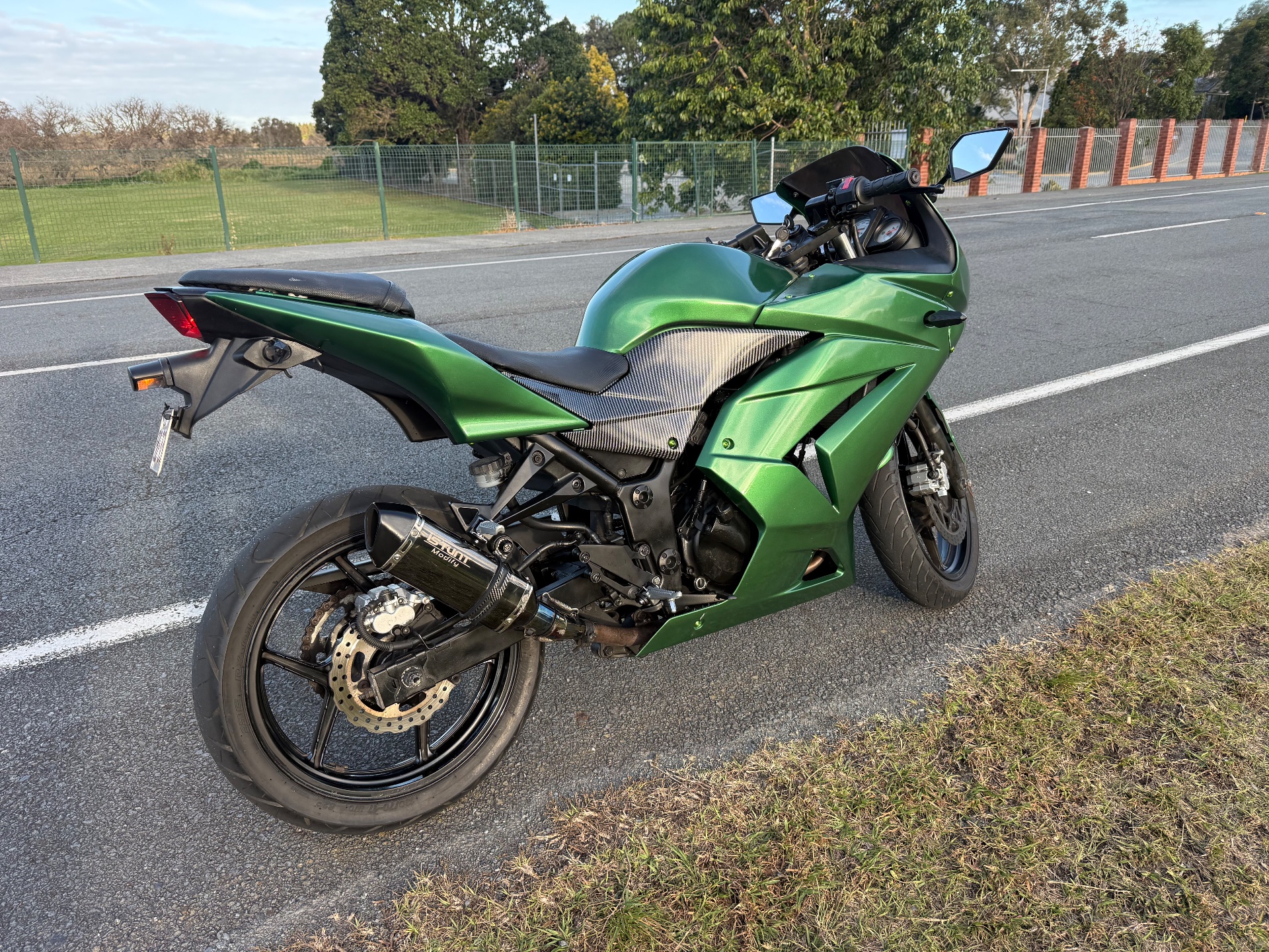 2011 KAWASAKI NINJA 250R (EX250) SPORTS
