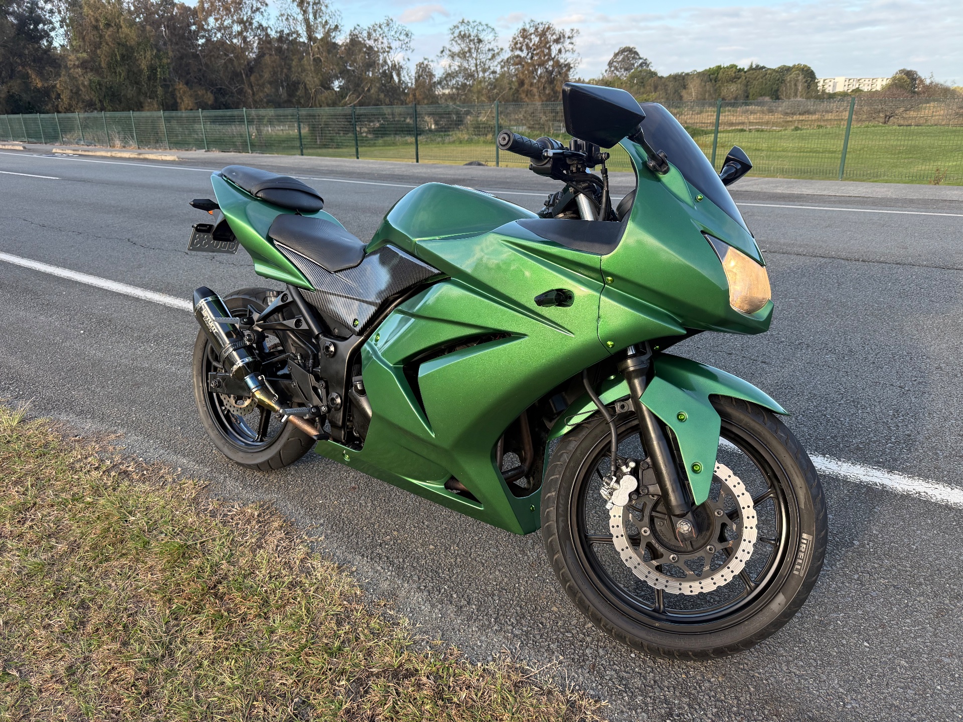 2011 KAWASAKI NINJA 250R (EX250) SPORTS