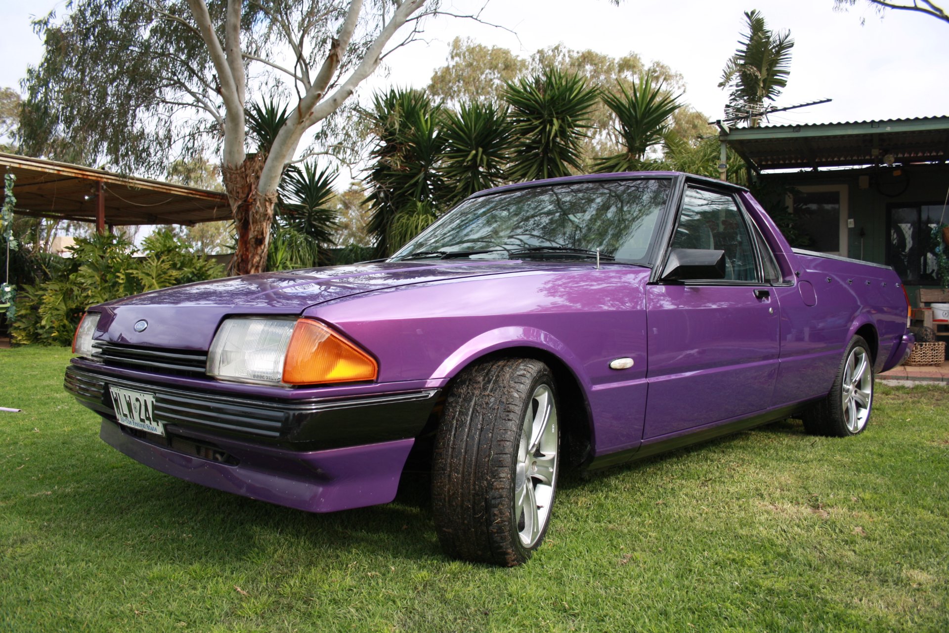 1982 FORD FALCON XE 3 SP AUTOMATIC 2D UTILITY