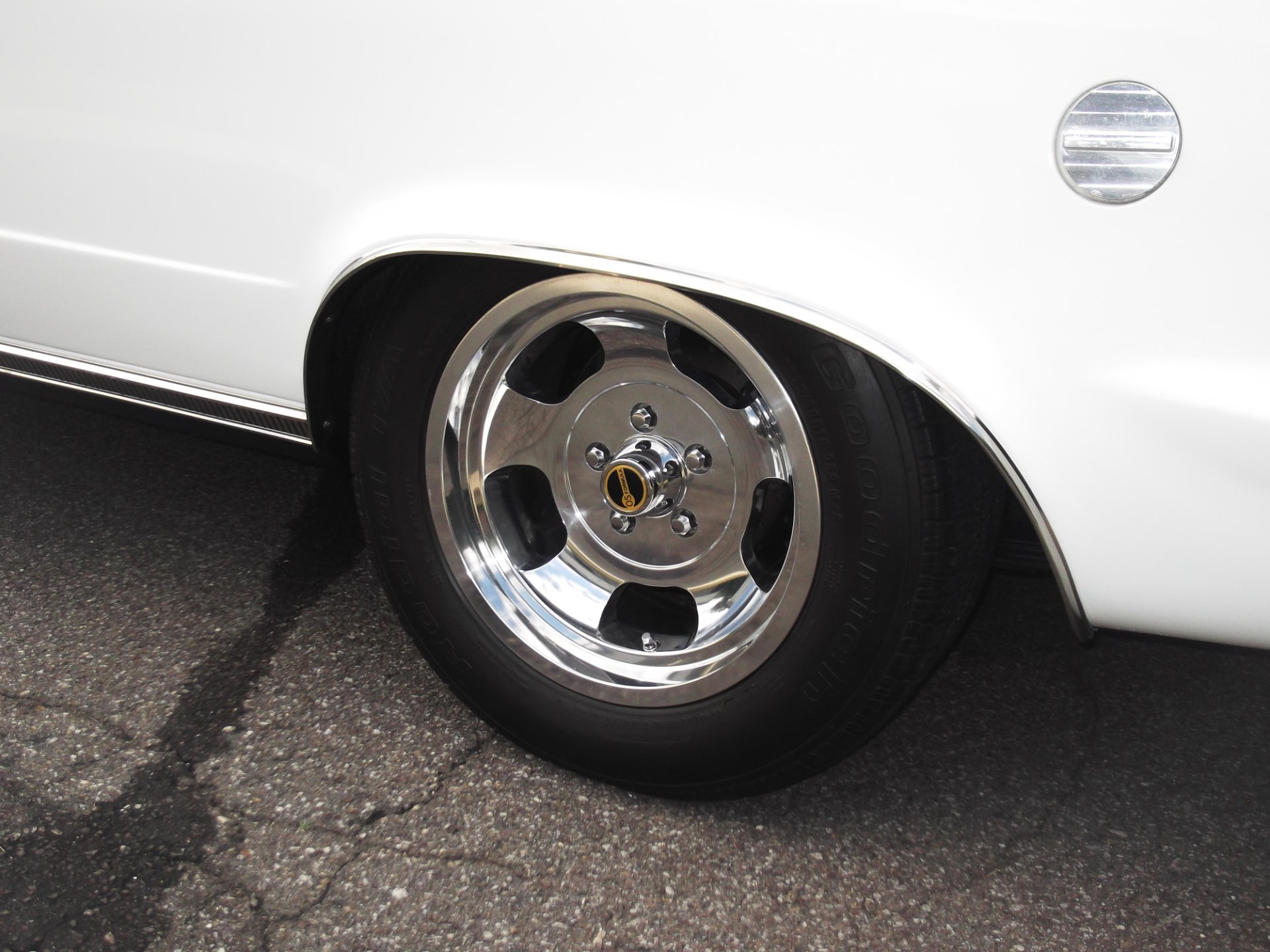 1965 PLYMOUTH BARRACUDA COUPE