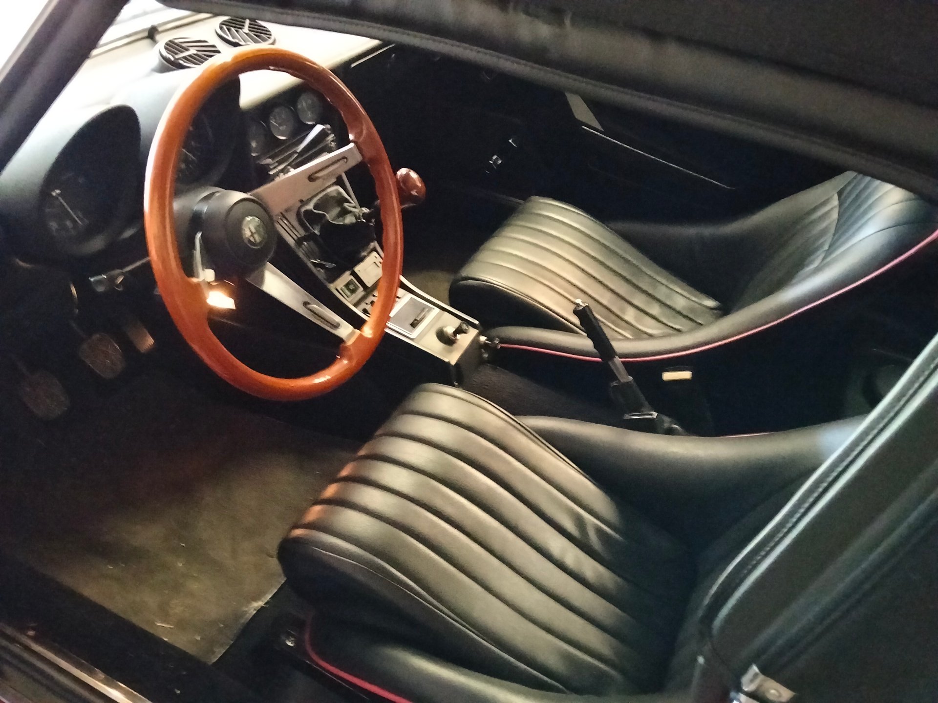 1985 ALFA ROMEO SPIDER 2000 VELOCE ROADSTER