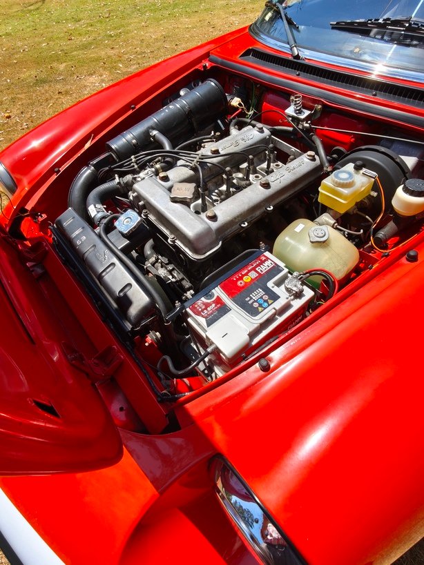 1985 ALFA ROMEO SPIDER 2000 VELOCE ROADSTER