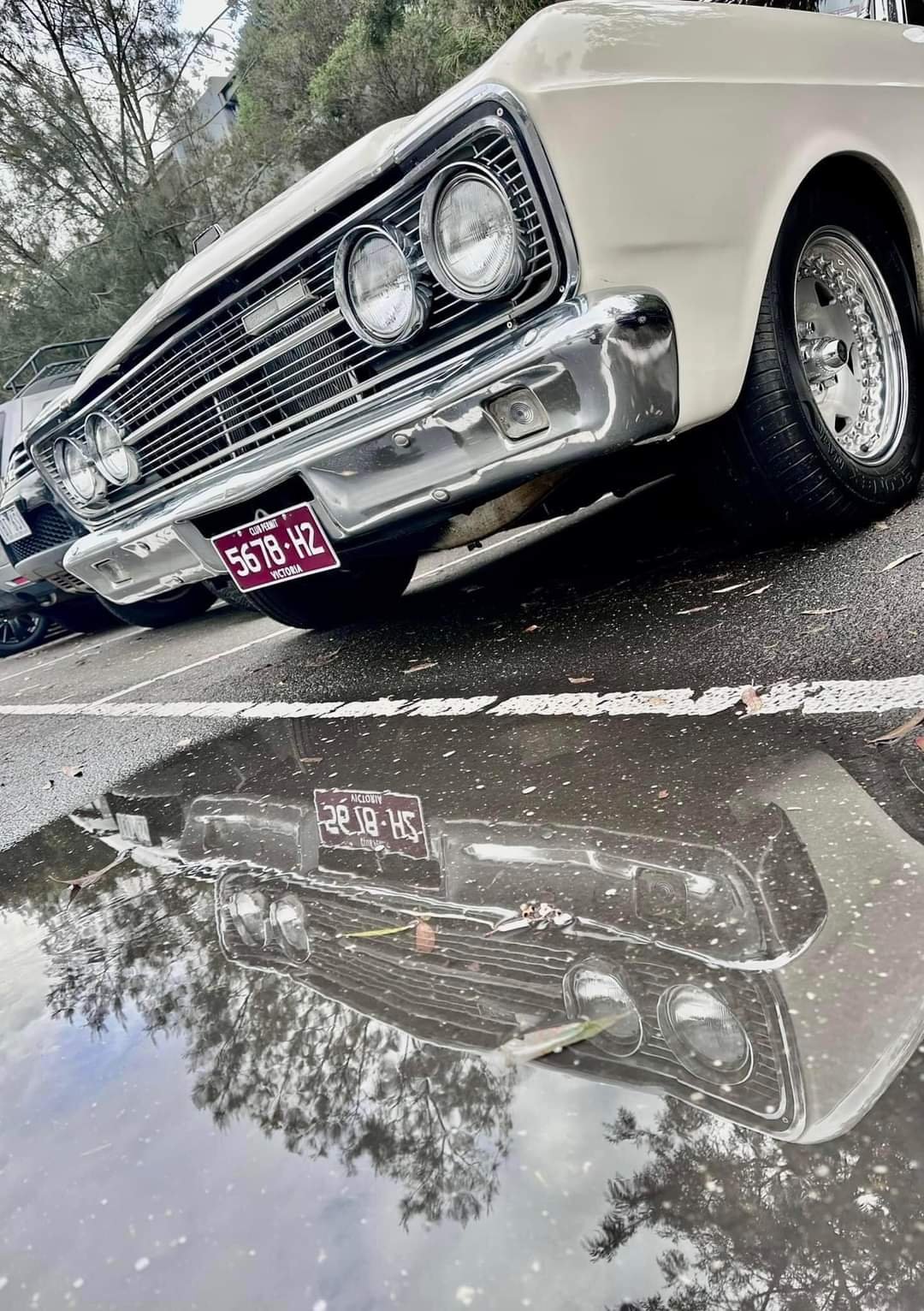 1968 FORD FAIRLANE ZB AUTOMATIC SEDAN 