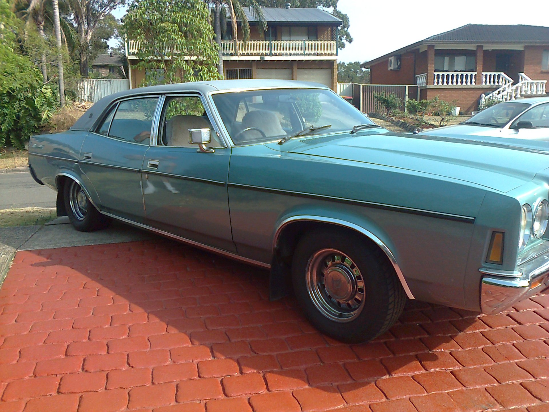 1977 FORD LTD 3 SP AUTOMATIC 4D SEDAN 