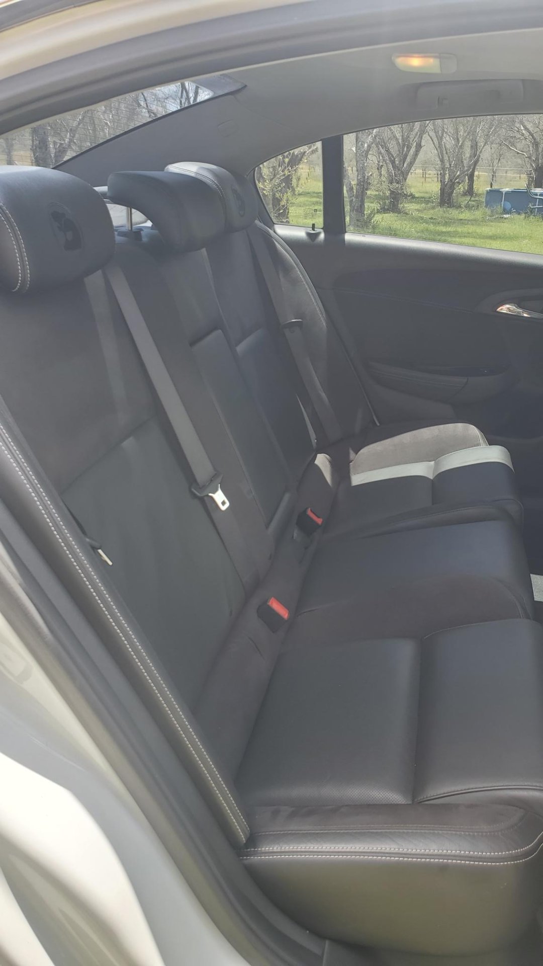 2013 HOLDEN COMMODORE VF SS-V REDLINE 6 SP MANUAL 4D SEDAN
