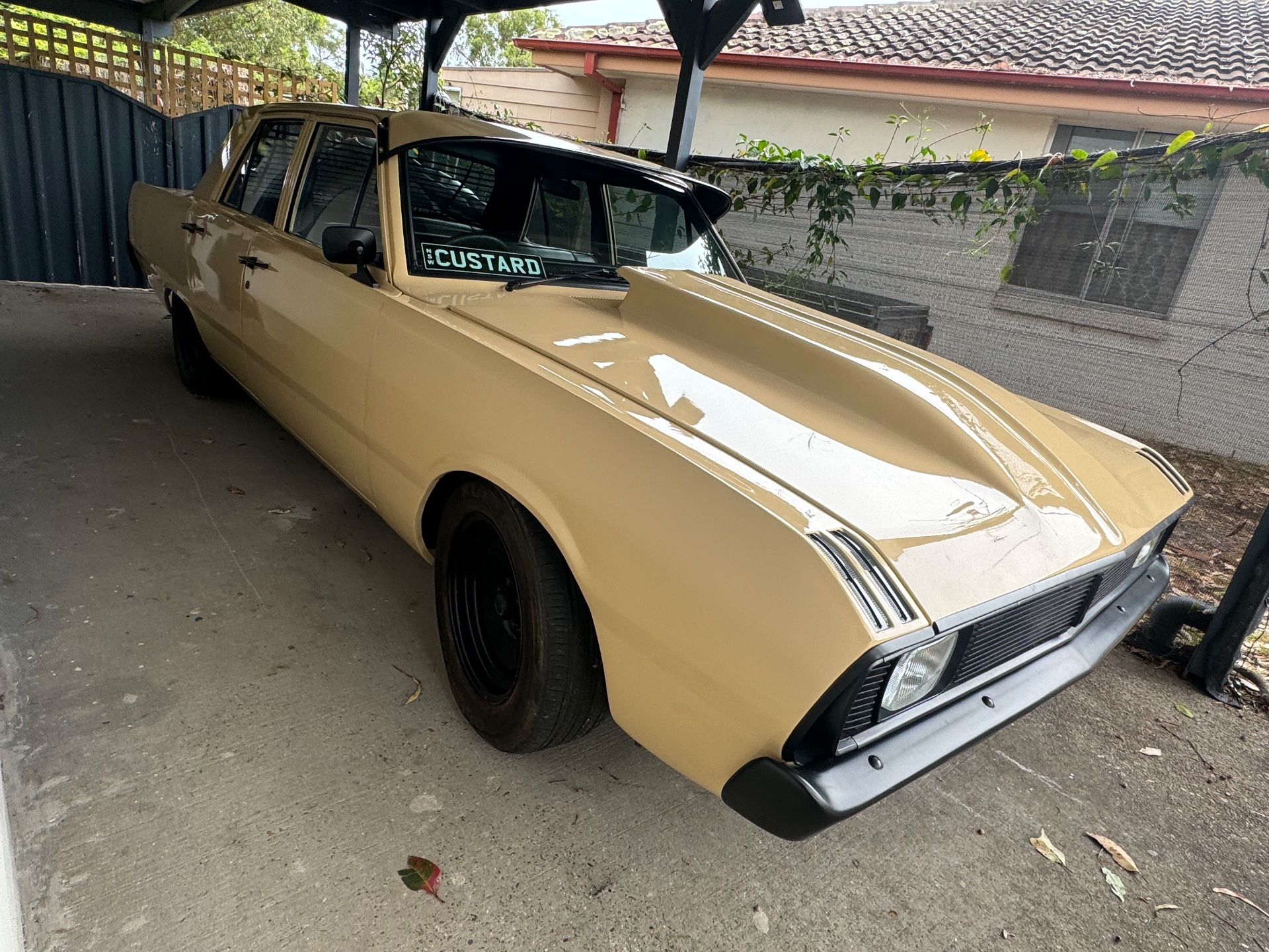 1970 CHRYSLER VALIANT VG 3 SP AUTOMATIC 4D SEDAN