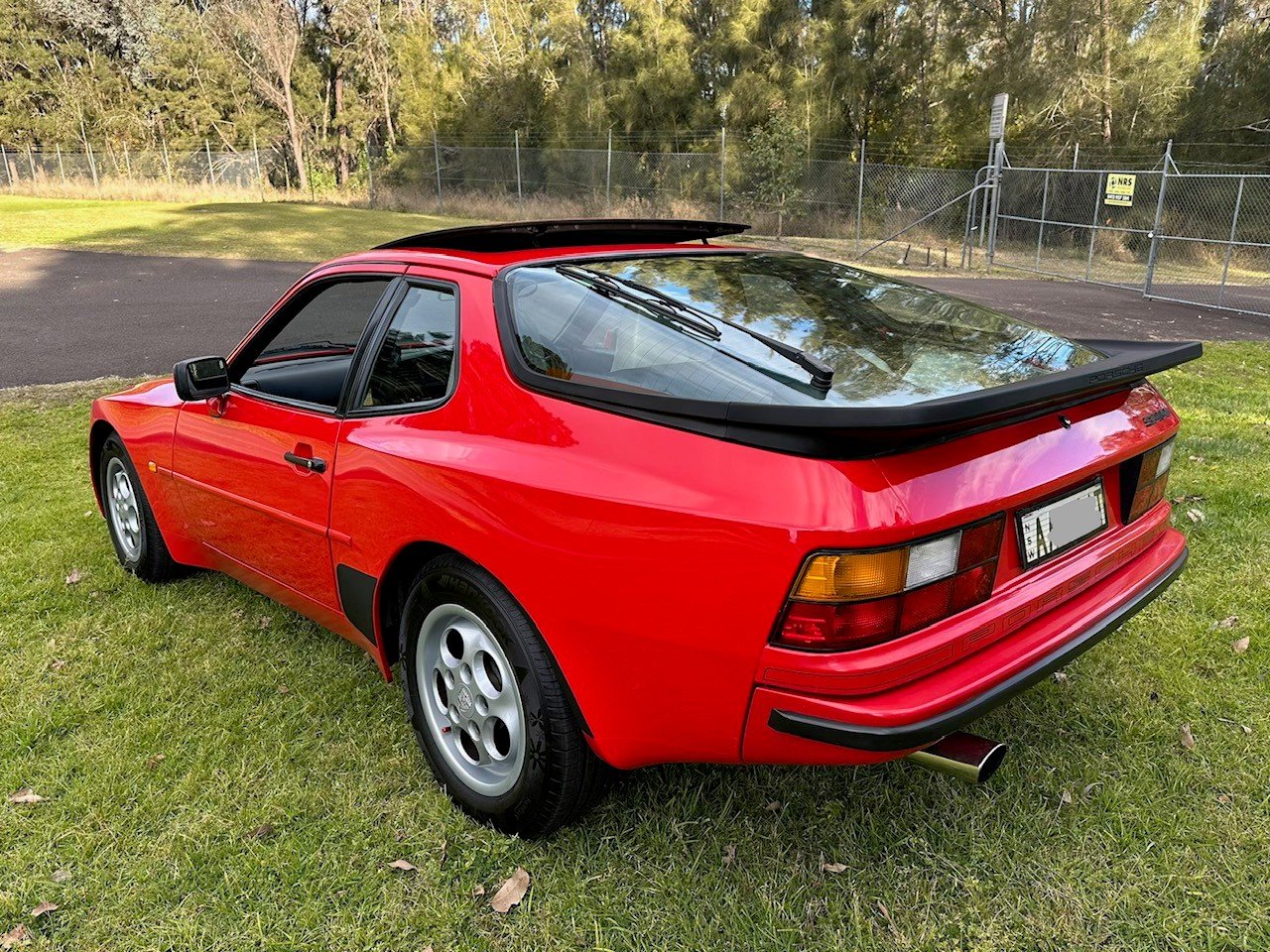 1989 PORSCHE 944 S2 5 SP MANUAL 2D COUPE