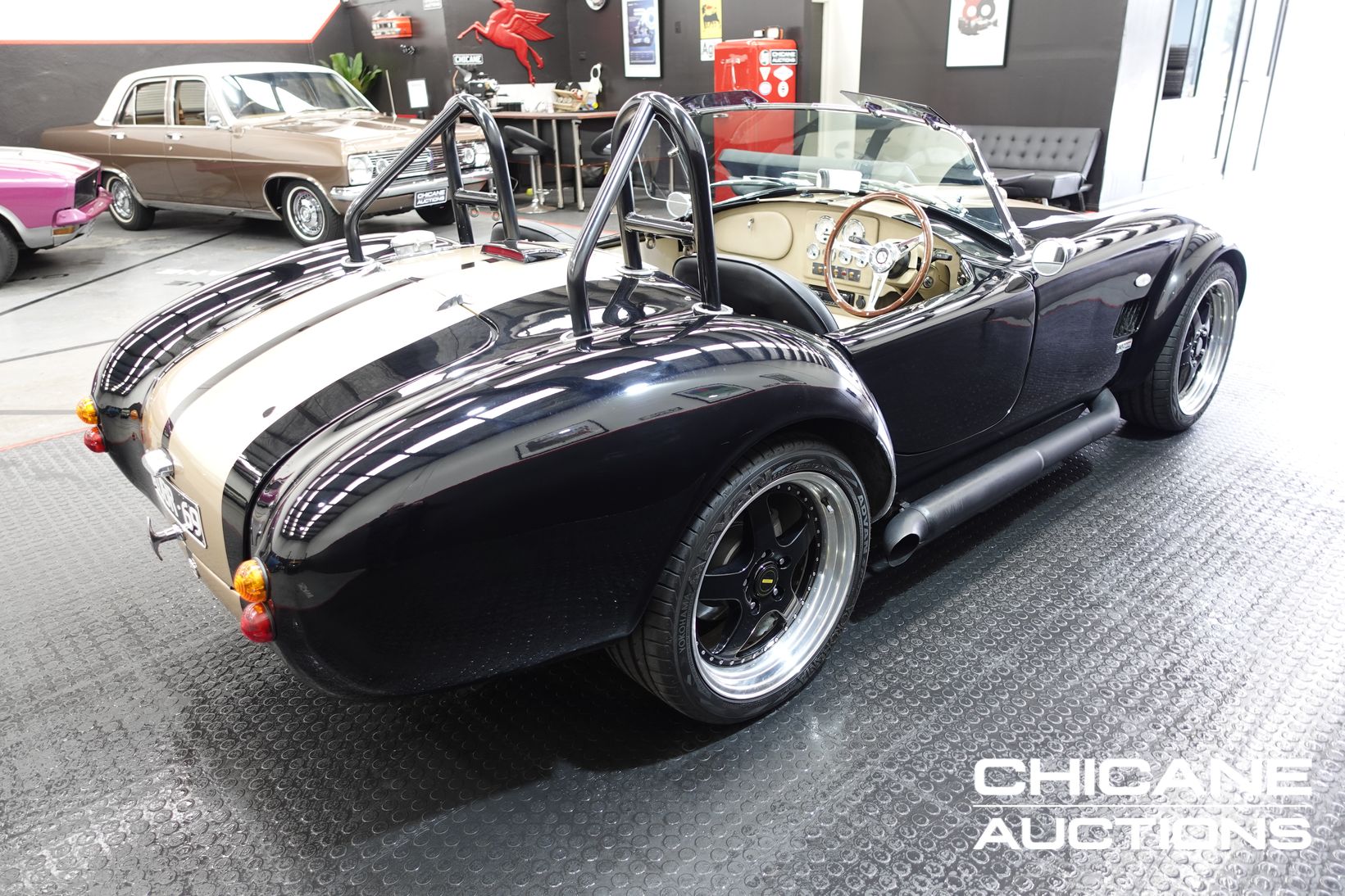 2006 ICV HARRISON AC COBRA REPLICA ROADSTER