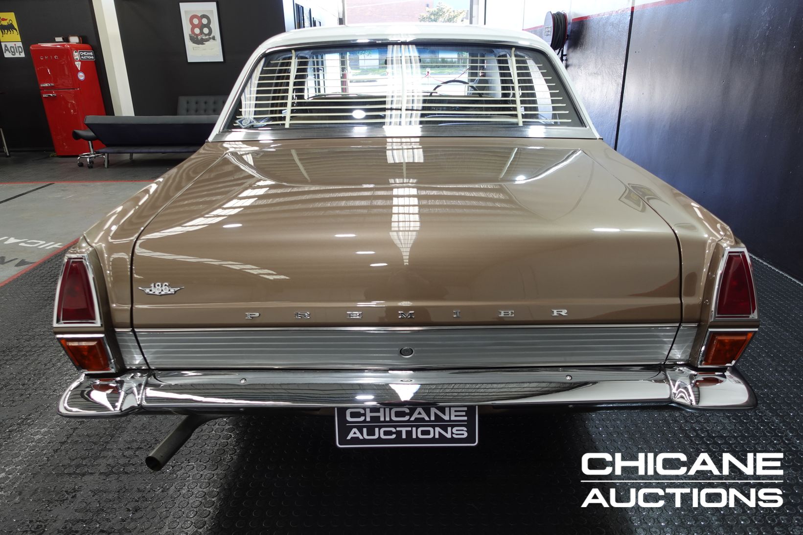 1967 HOLDEN PREMIER HR AUTOMATIC 4D SEDAN