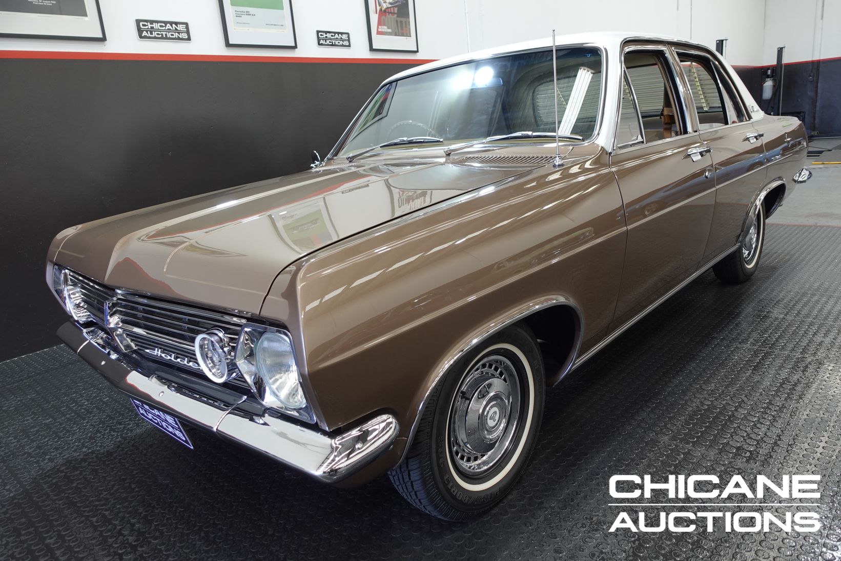 1967 HOLDEN PREMIER HR AUTOMATIC 4D SEDAN