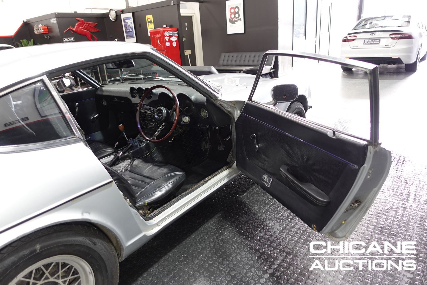 1973 DATSUN 240Z SPORTS 5 SP MANUAL 2D COUPE