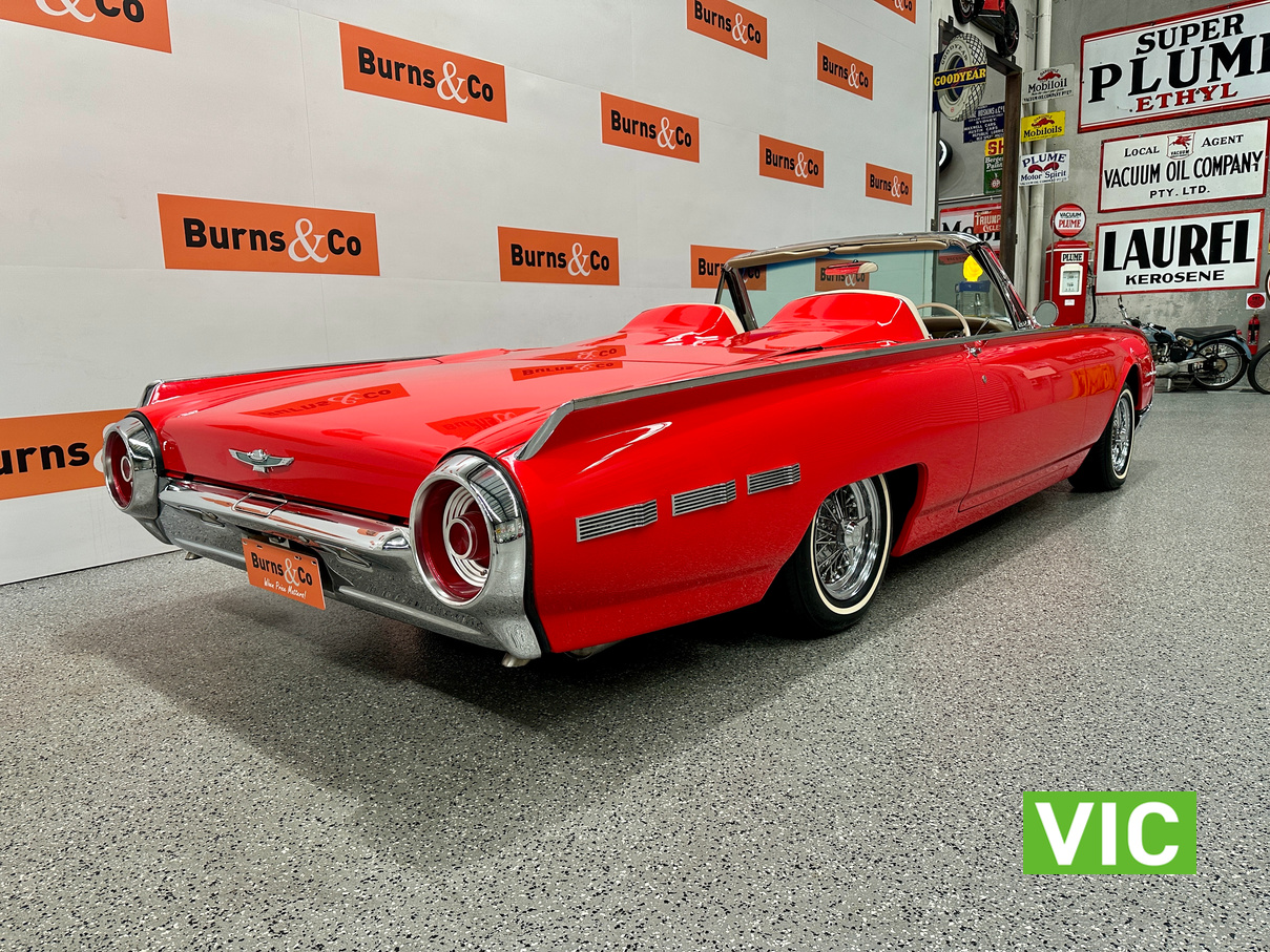 1962 FORD THUNDERBIRD 390 V8 AUTO CONVERTIBLE