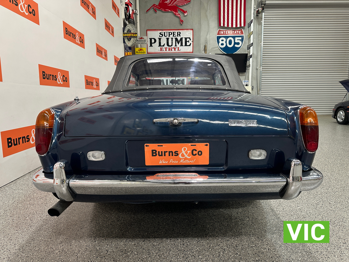 1972 ROLLS ROYCE CORNICHE V8 AUTO CONVERTIBLE