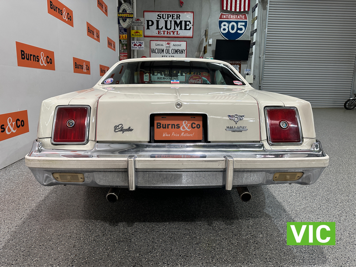 1979 CHRYSLER 300 V8 SPECIAL EDITION AUTOMATIC COUPE
