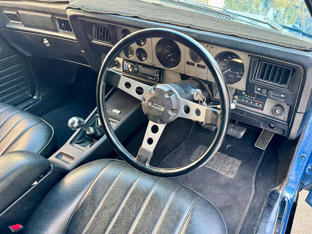1976 HOLDEN HJ SANDMAN PANELVAN