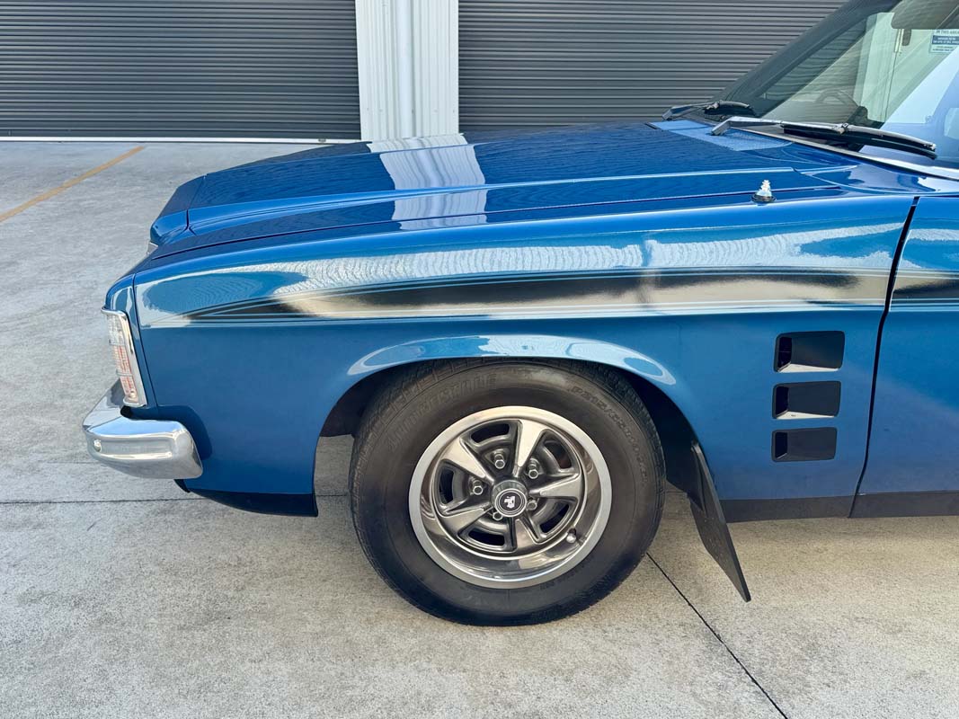 1976 HOLDEN HJ SANDMAN PANELVAN