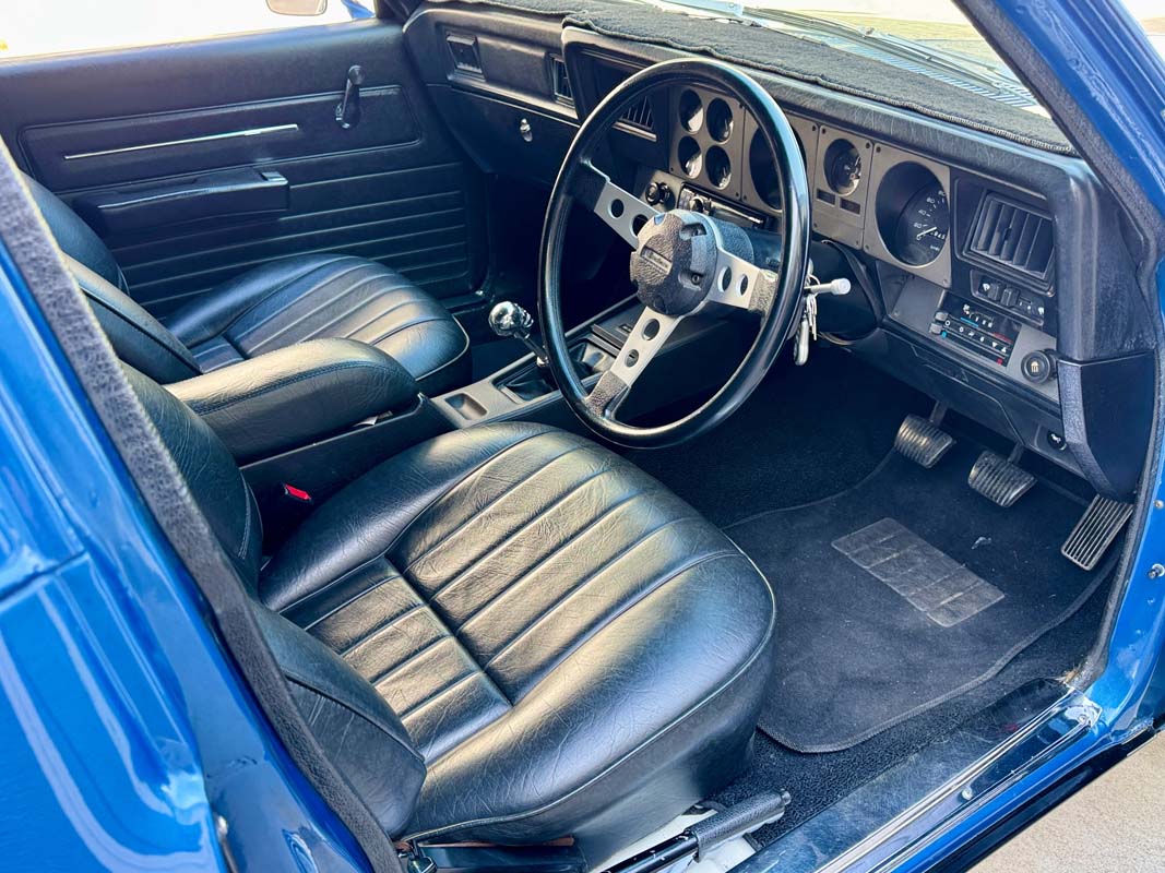 1976 HOLDEN HJ SANDMAN PANELVAN